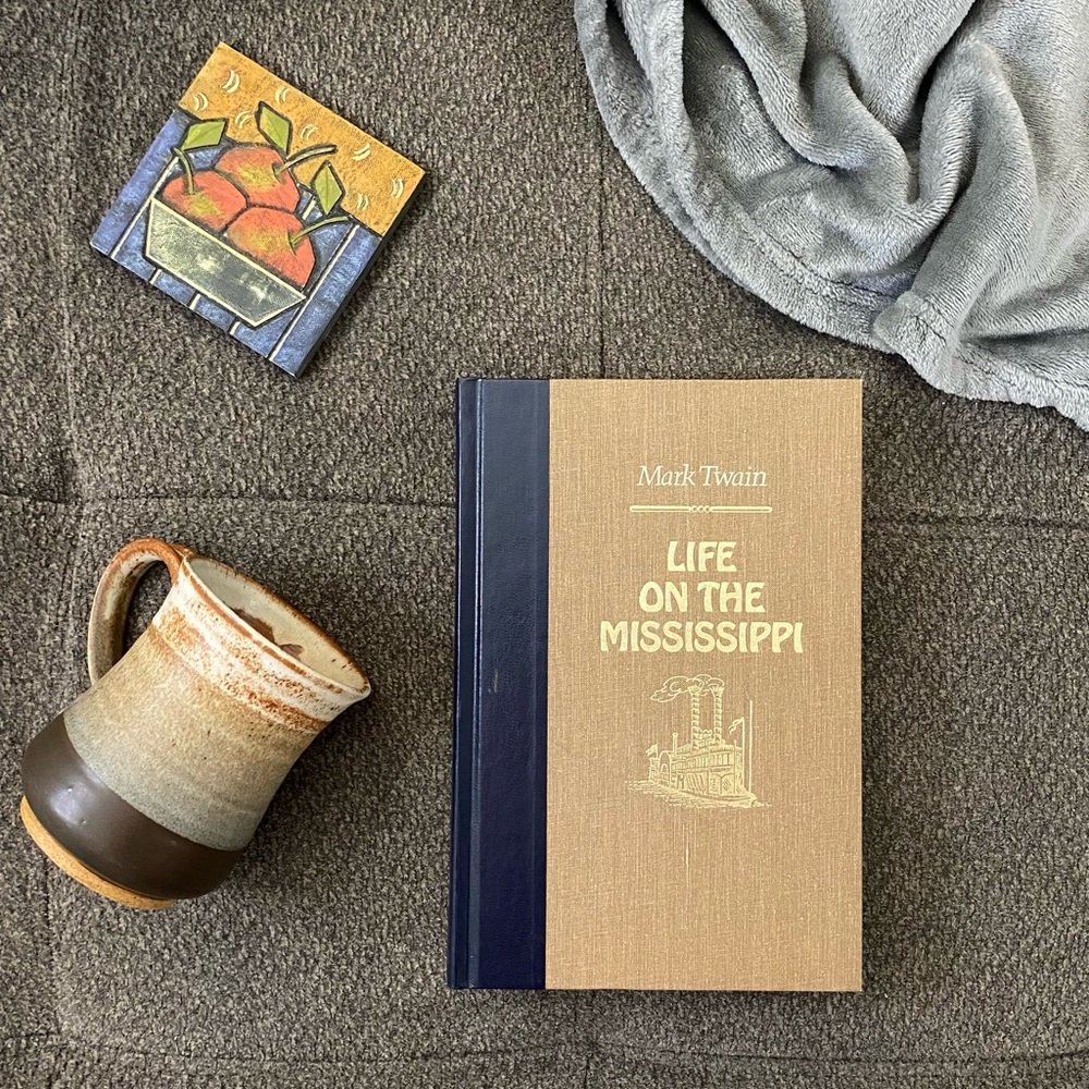 Life on the Mississippi Hardcover Novel by Mark Twain. 1987 Readers Digest